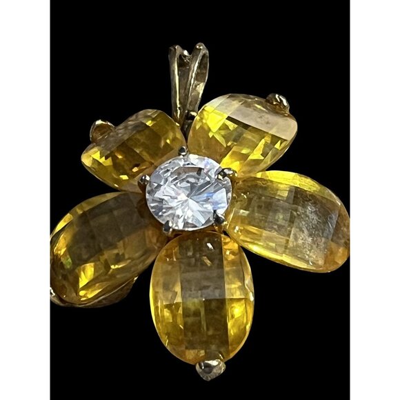 Yellow Gemstone Sun Flower Pendant With Clear Center Stone & Gold-Tone Setting - Picture 4 of 4